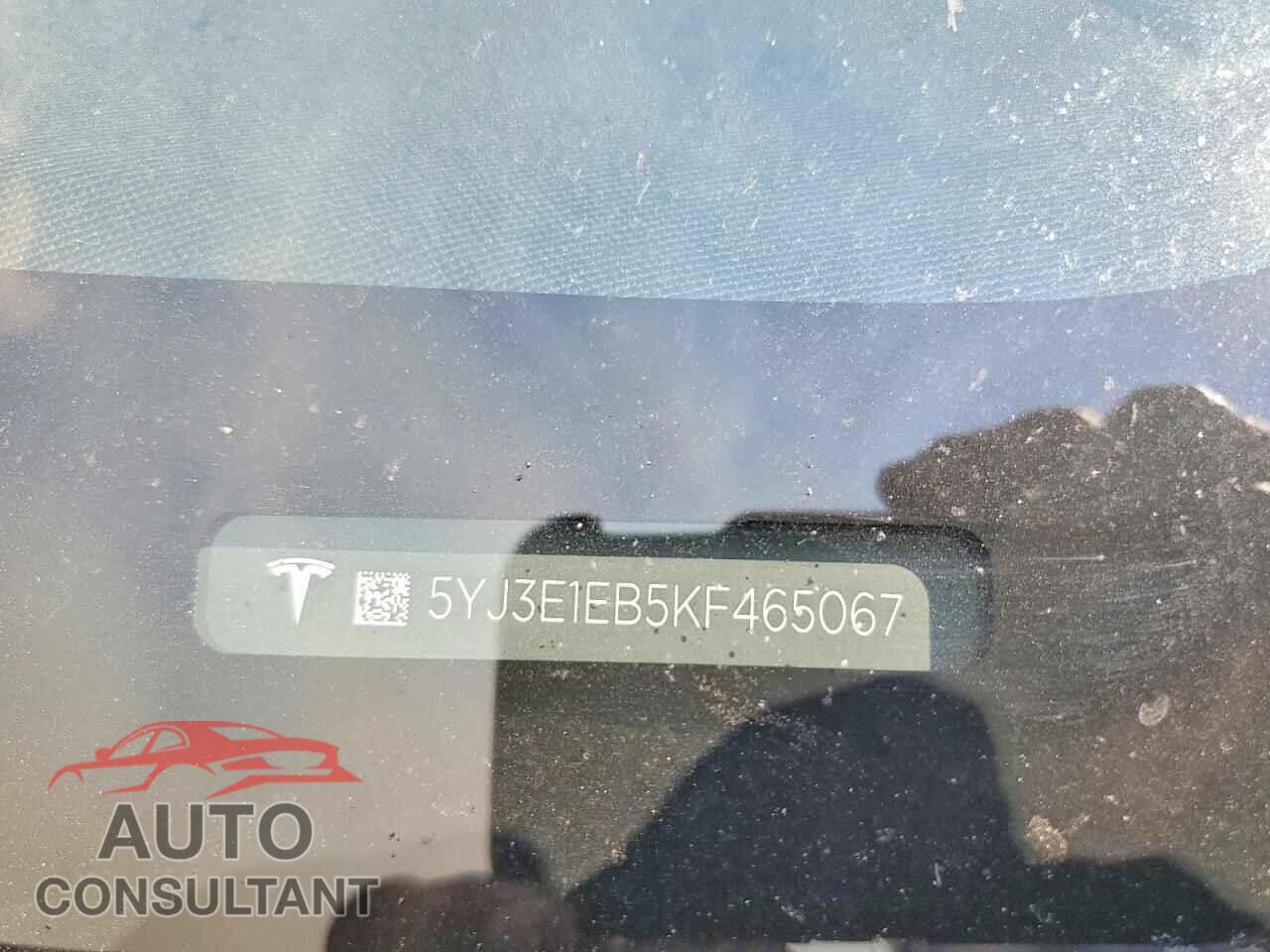 TESLA MODEL 3 2019 - 5YJ3E1EB5KF465067