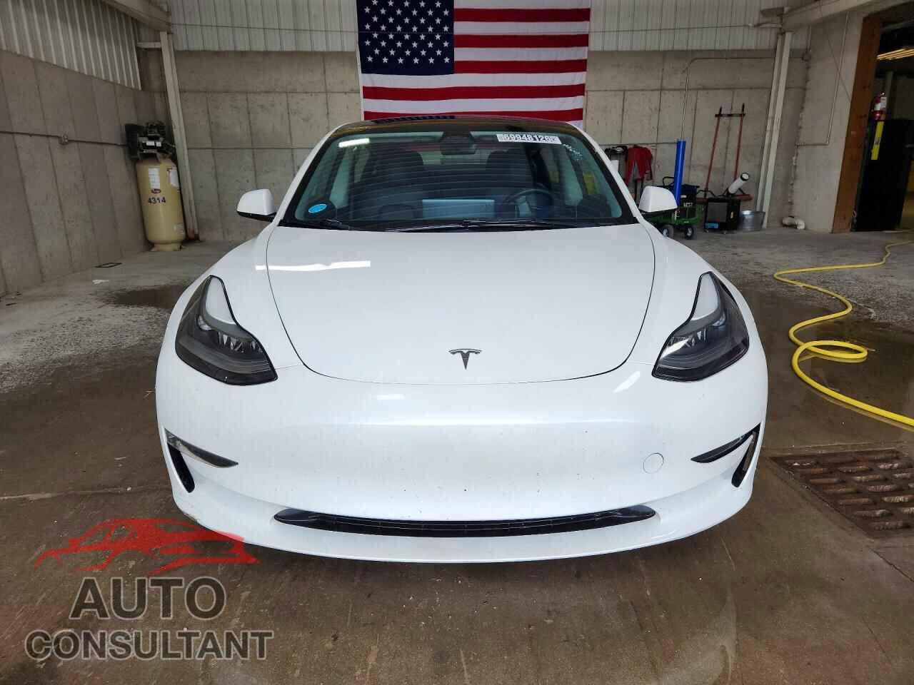 TESLA MODEL 3 2023 - 5YJ3E1EA8PF434183