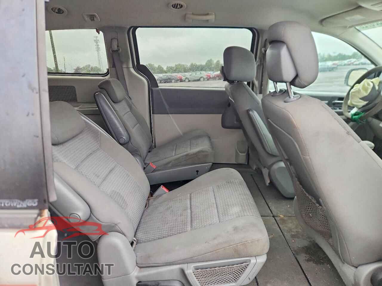 DODGE CARAVAN 2010 - 2D4RN4DE8AR348872