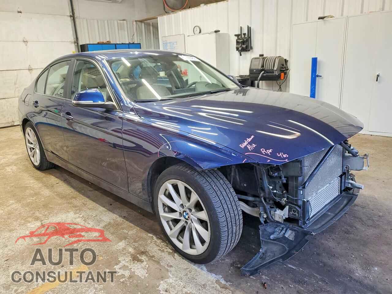 BMW 3 SERIES 2018 - WBA8A3C54JA491478