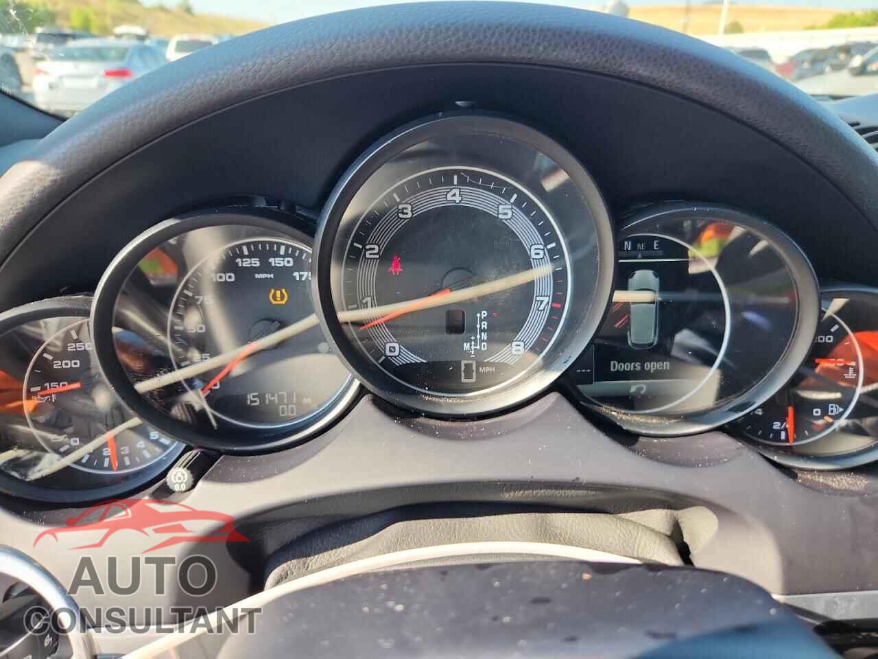 PORSCHE CAYENNE 2017 - WP1AB2A25HLA51626