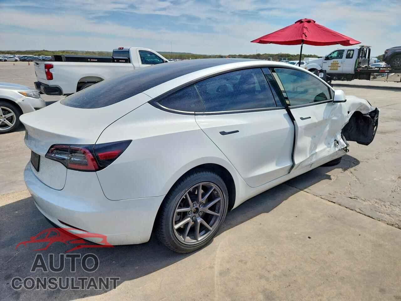 TESLA MODEL 3 2023 - 5YJ3E1EA7PF402597