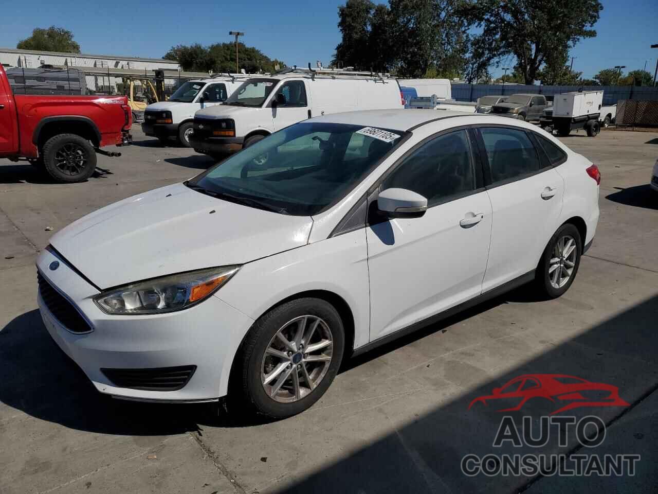 FORD FOCUS 2017 - 1FADP3F2XHL300314