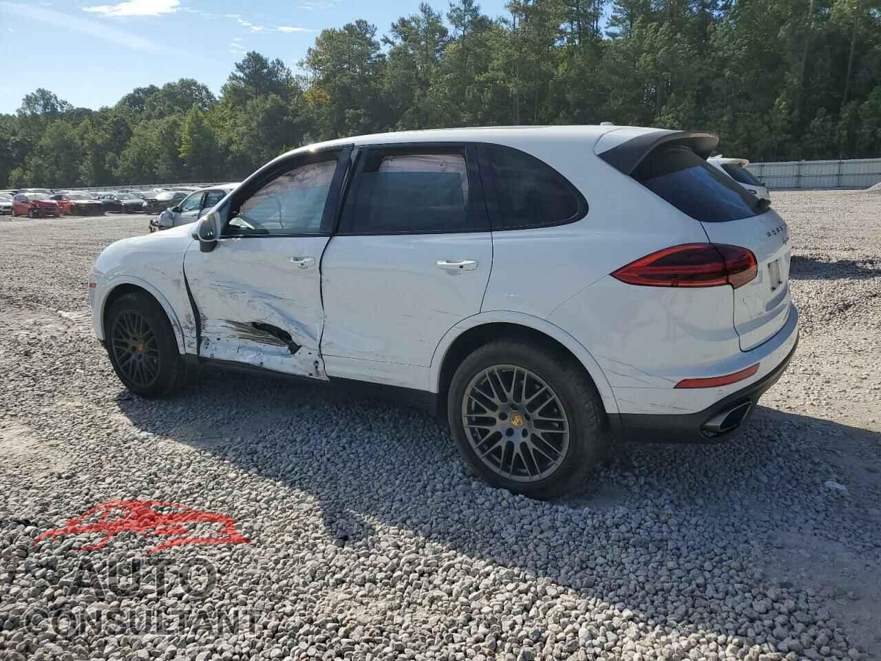 PORSCHE CAYENNE 2017 - WP1AA2A24HKA91219