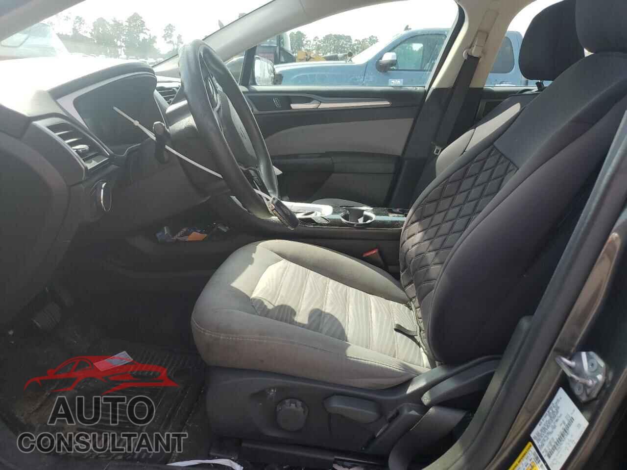 FORD FUSION 2016 - 3FA6P0G79GR139827