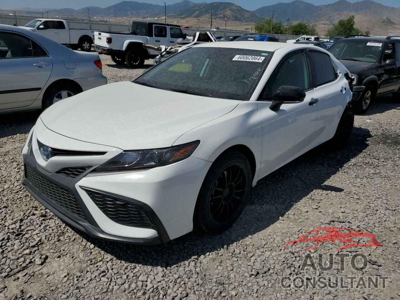 TOYOTA CAMRY 2022 - 4T1T31AK5NU032514