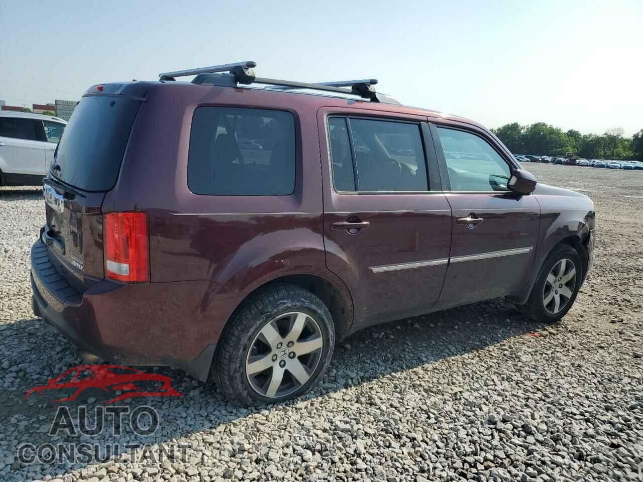 HONDA PILOT 2012 - 5FNYF4H99CB080237
