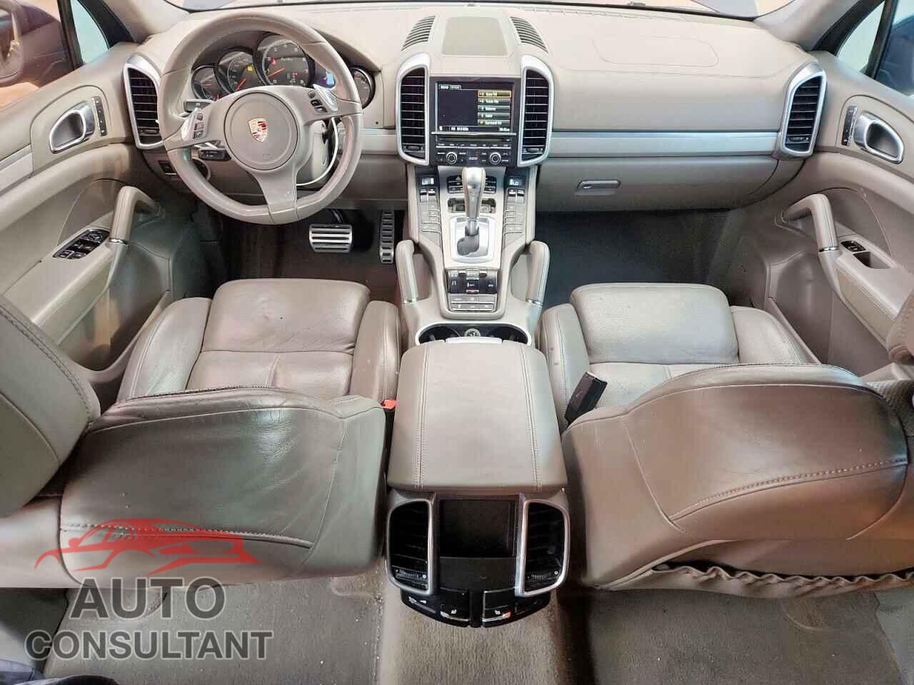 PORSCHE CAYENNE 2011 - WP1AC2A28BLA82499