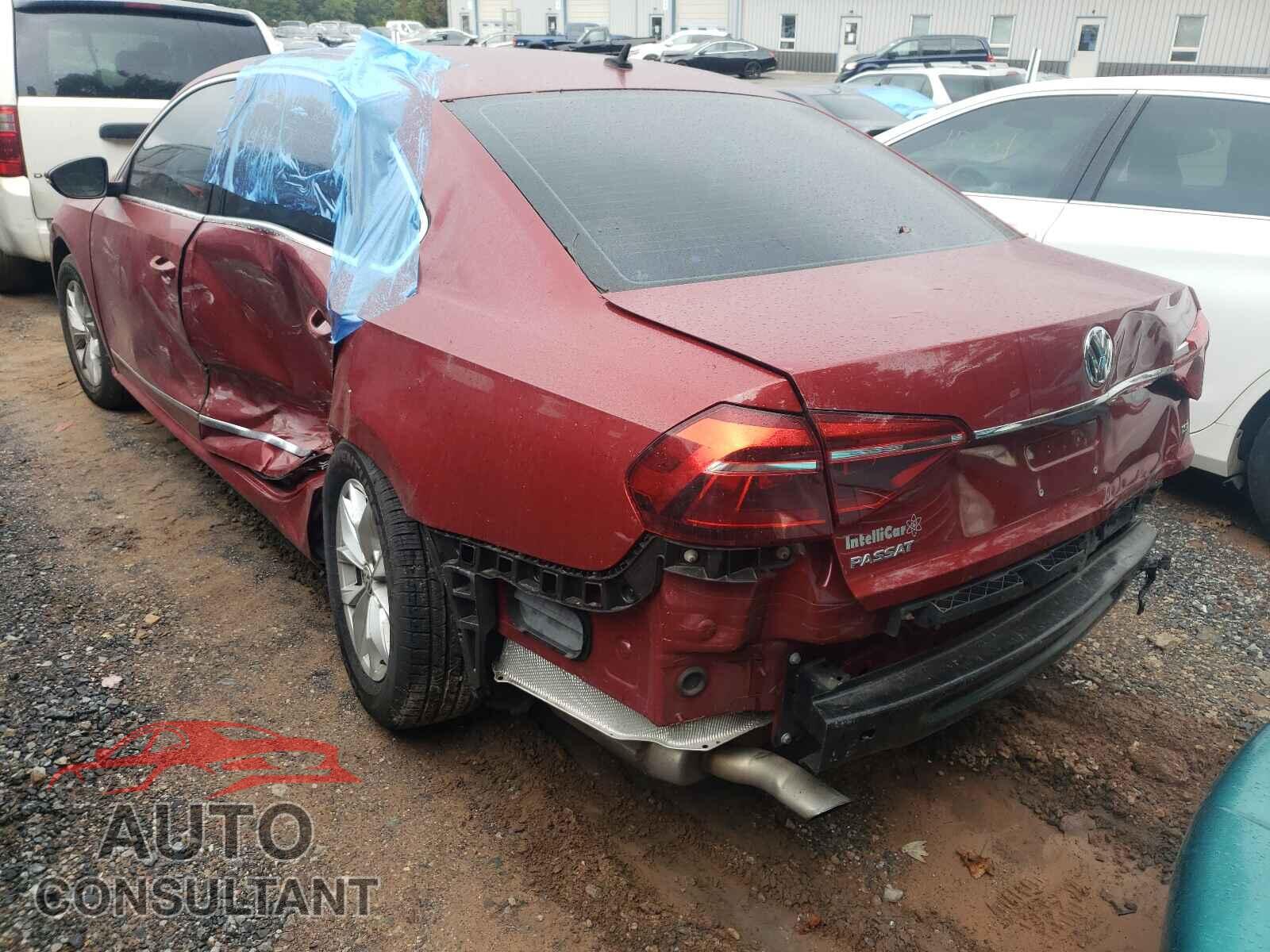 VOLKSWAGEN PASSAT 2017 - 1VWAT7A39HC052716