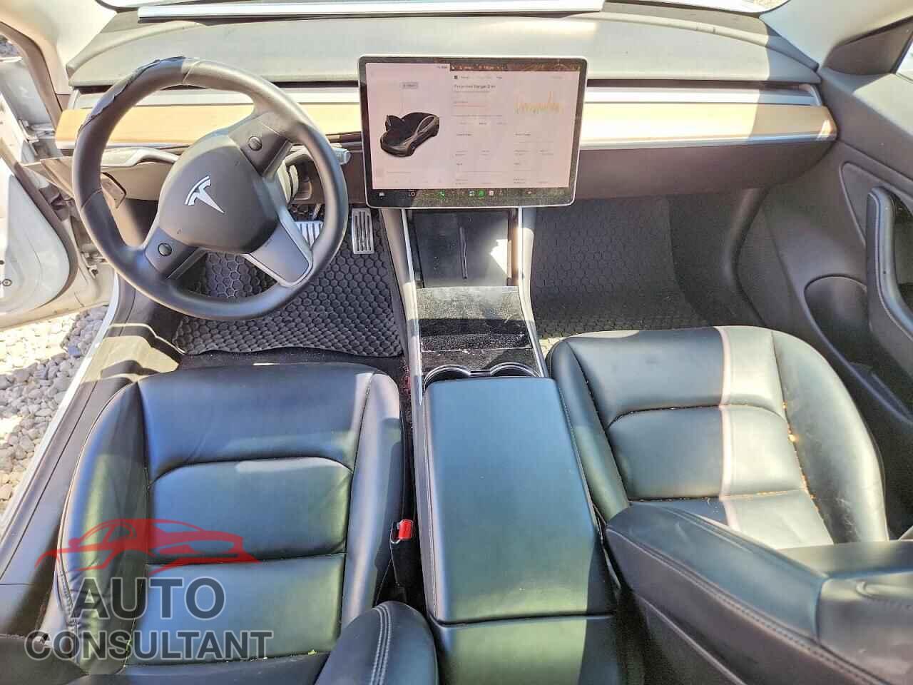 TESLA MODEL 3 2019 - 5YJ3E1EA7KF466826