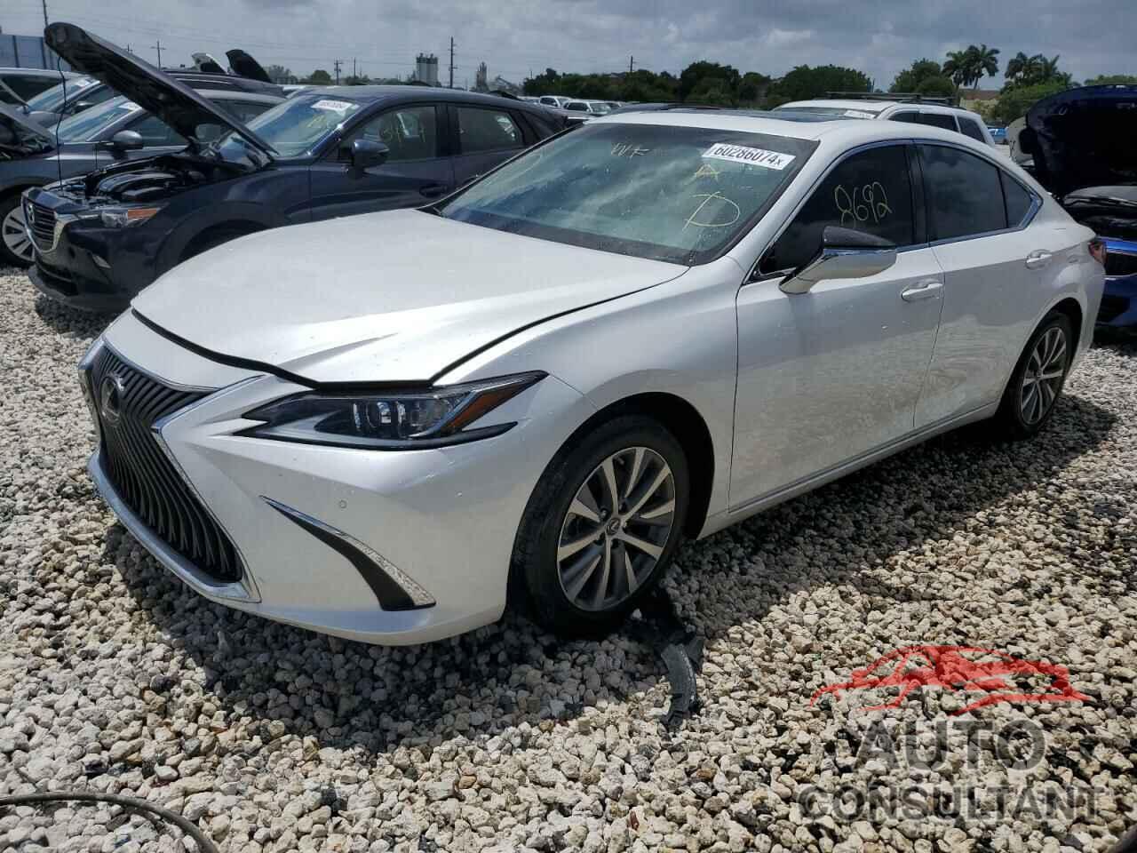 LEXUS ES350 2021 - 58ADZ1B11MU109766