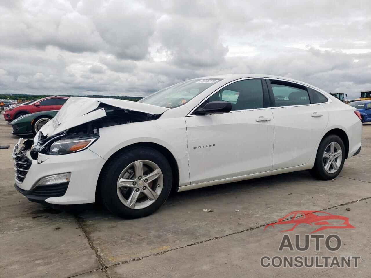 CHEVROLET MALIBU 2020 - 1G1ZB5ST4LF050836