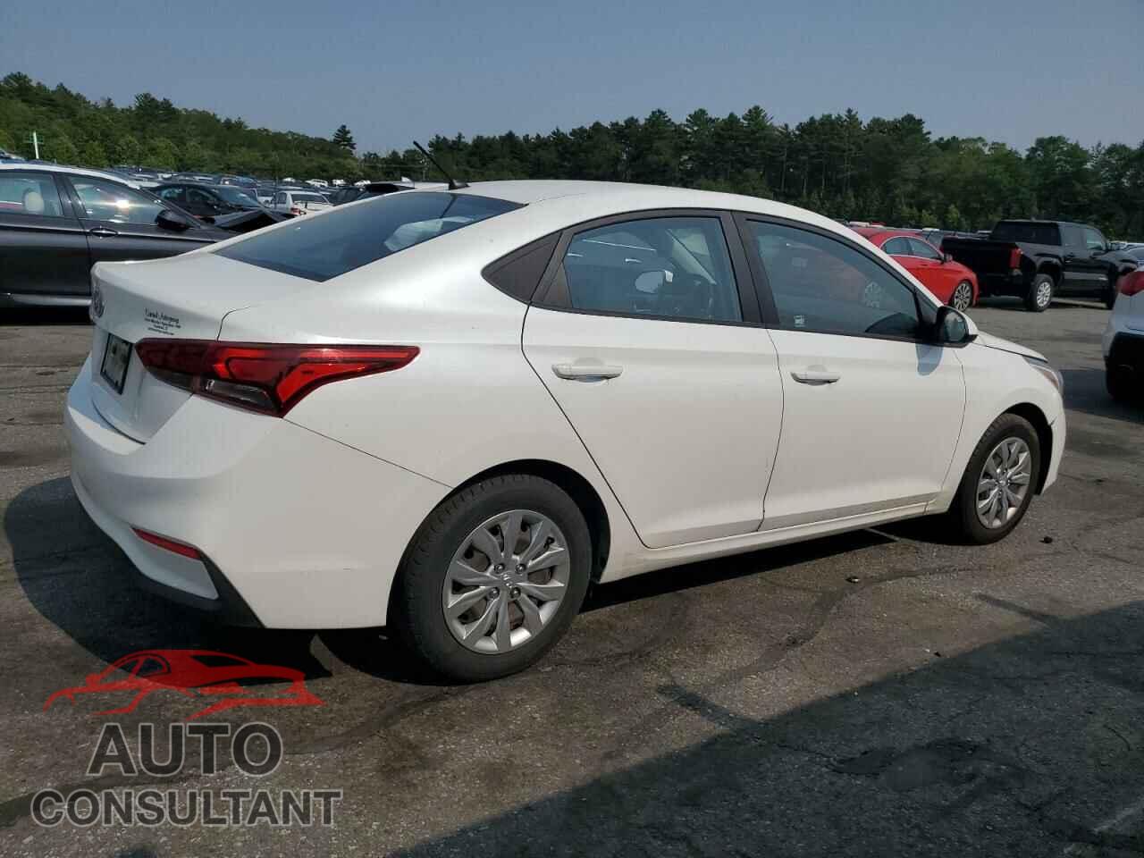 HYUNDAI ACCENT 2018 - 3KPC24A36JE022116
