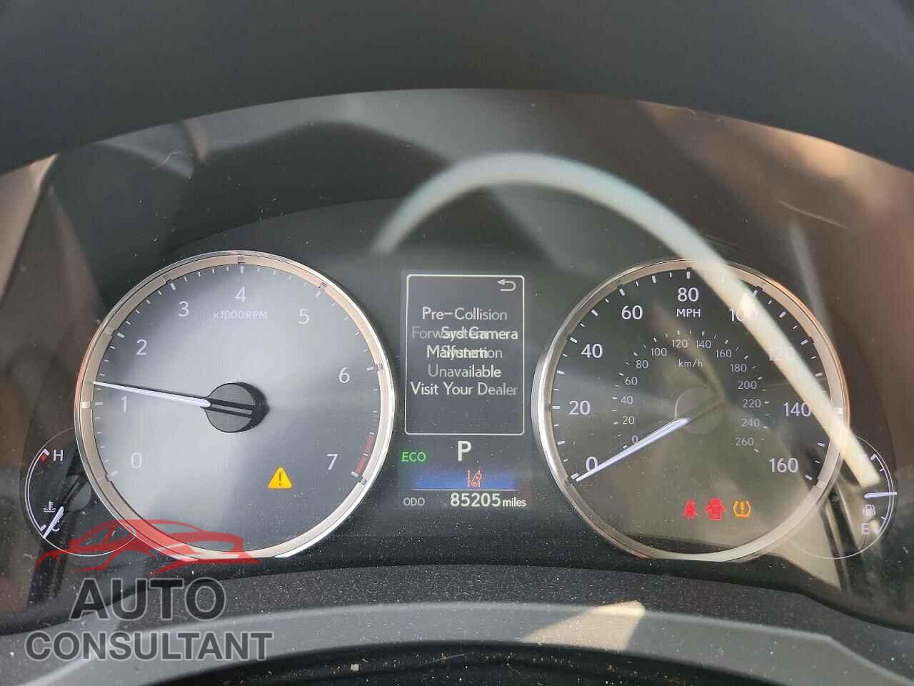 LEXUS IS 2017 - JTHCM1D20H5023830