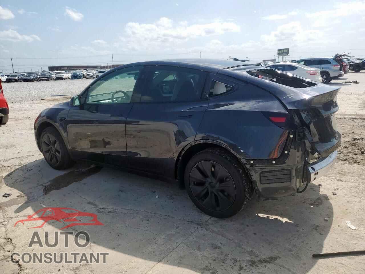 TESLA MODEL Y 2025 - 7SAYGDED7SA337514