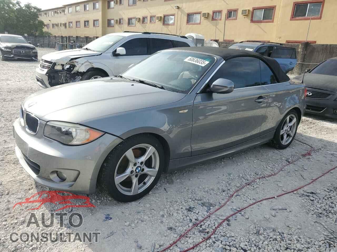 BMW 1 SERIES 2012 - WBAUL7C51CVM82992
