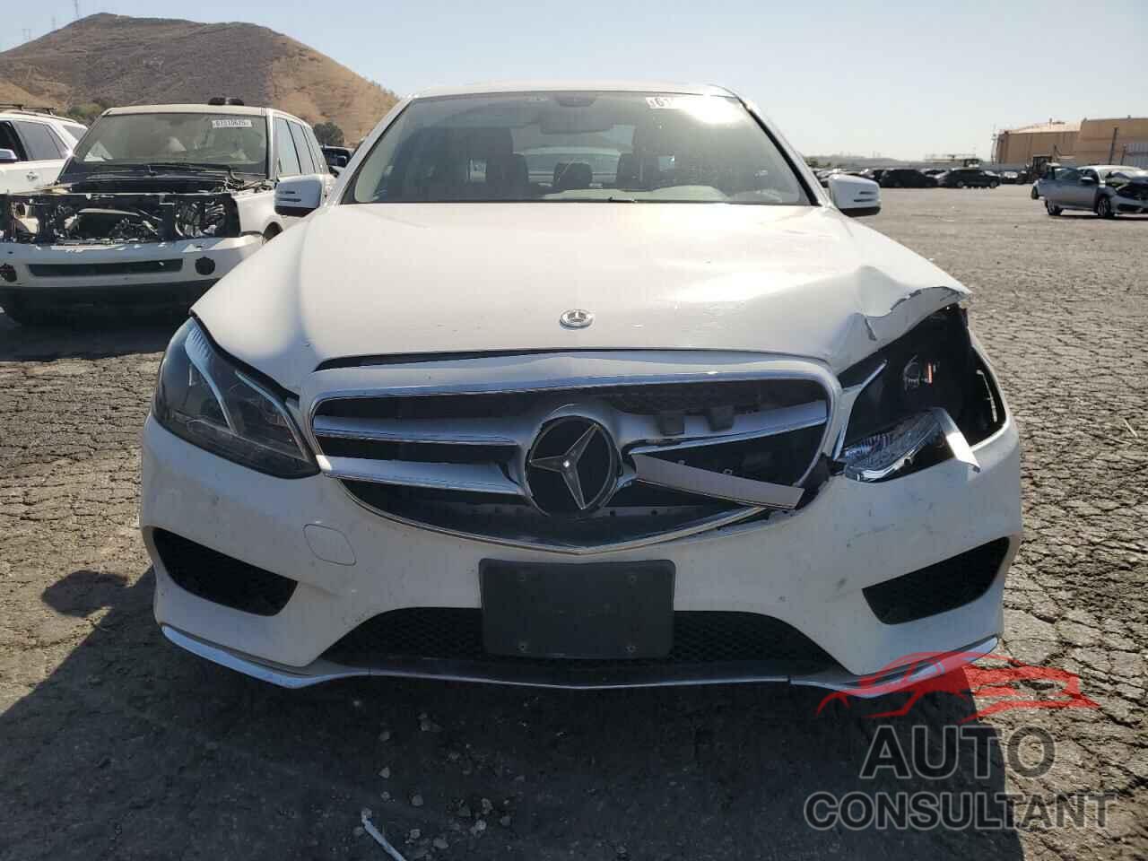 MERCEDES-BENZ E-CLASS 2016 - WDDHF5KB0GB251103