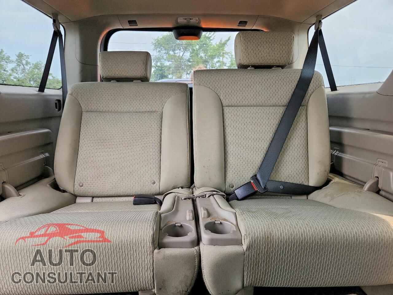 HONDA ELEMENT 2011 - 5J6YH2H74BL005996