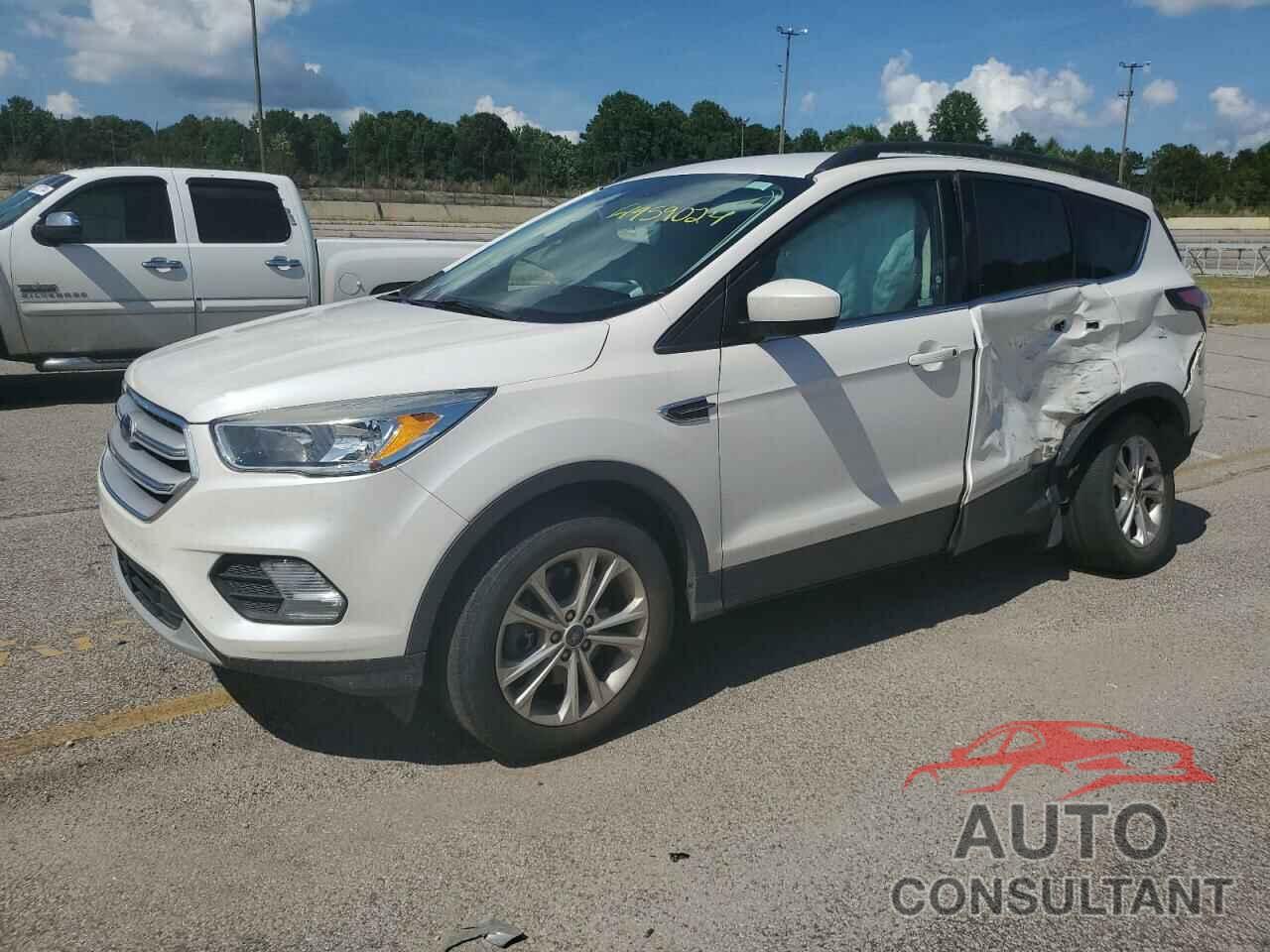 FORD ESCAPE 2018 - 1FMCU9GD0JUA34069