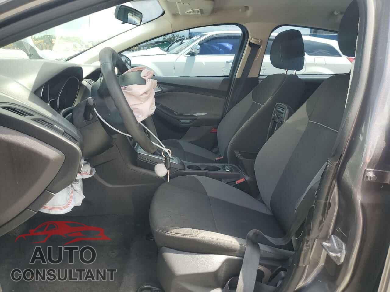 FORD FOCUS 2014 - 1FADP3F25EL165903
