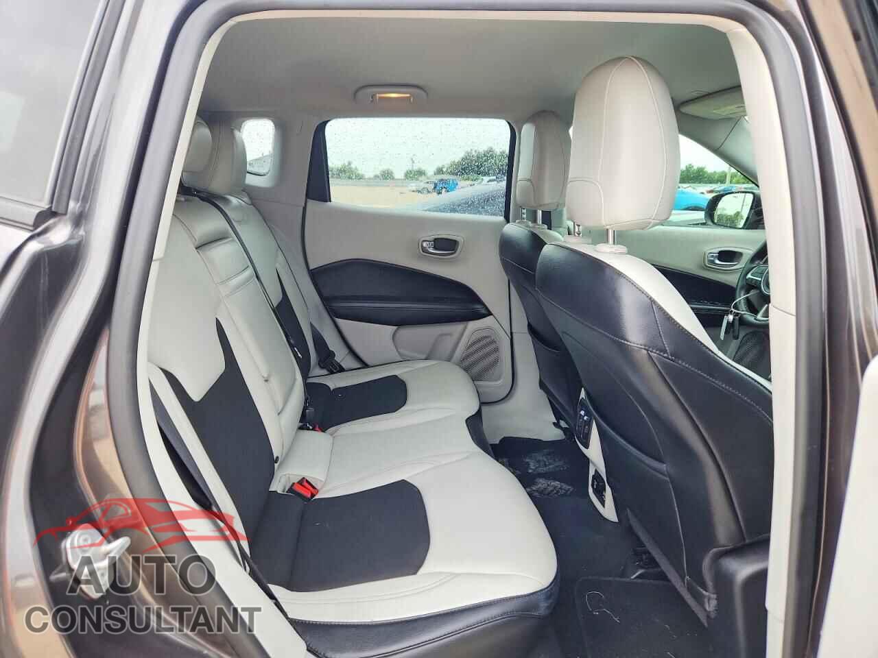 JEEP COMPASS 2017 - 3C4NJCBB5HT643008