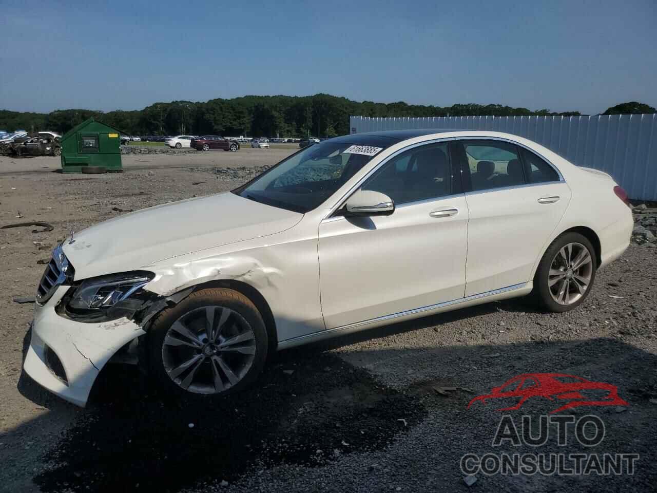 MERCEDES-BENZ C-CLASS 2015 - 55SWF4KBXFU095271