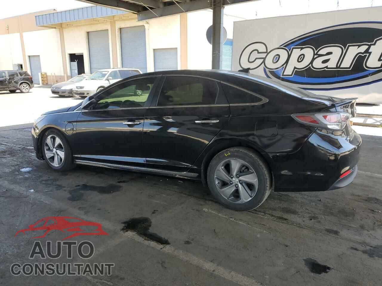HYUNDAI SONATA 2017 - KMHE54L2XHA045105