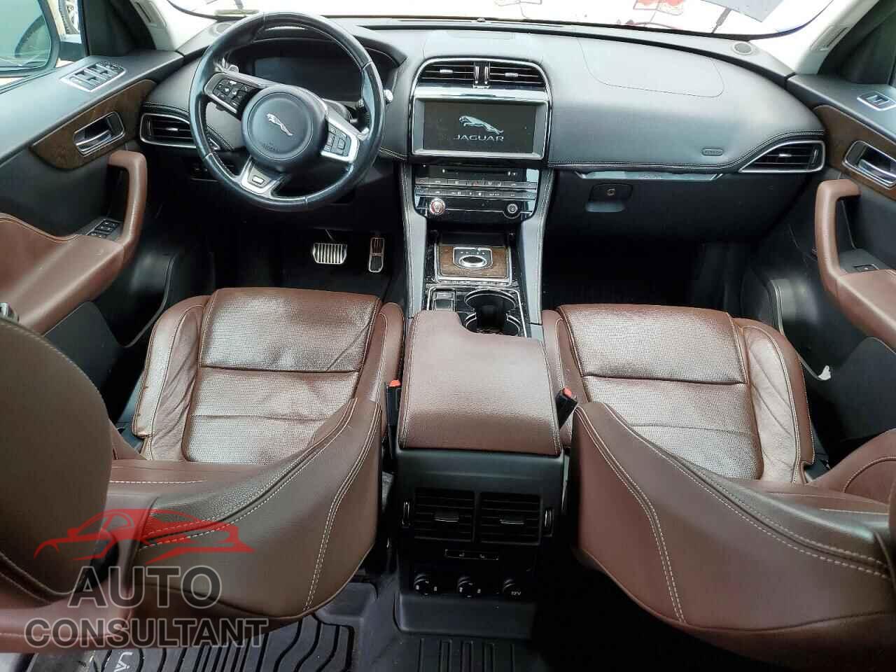 JAGUAR F-PACE 2017 - SADCM2BV5HA082890