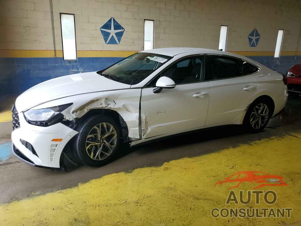HYUNDAI SONATA 2023 - KMHL64JA6PA280128