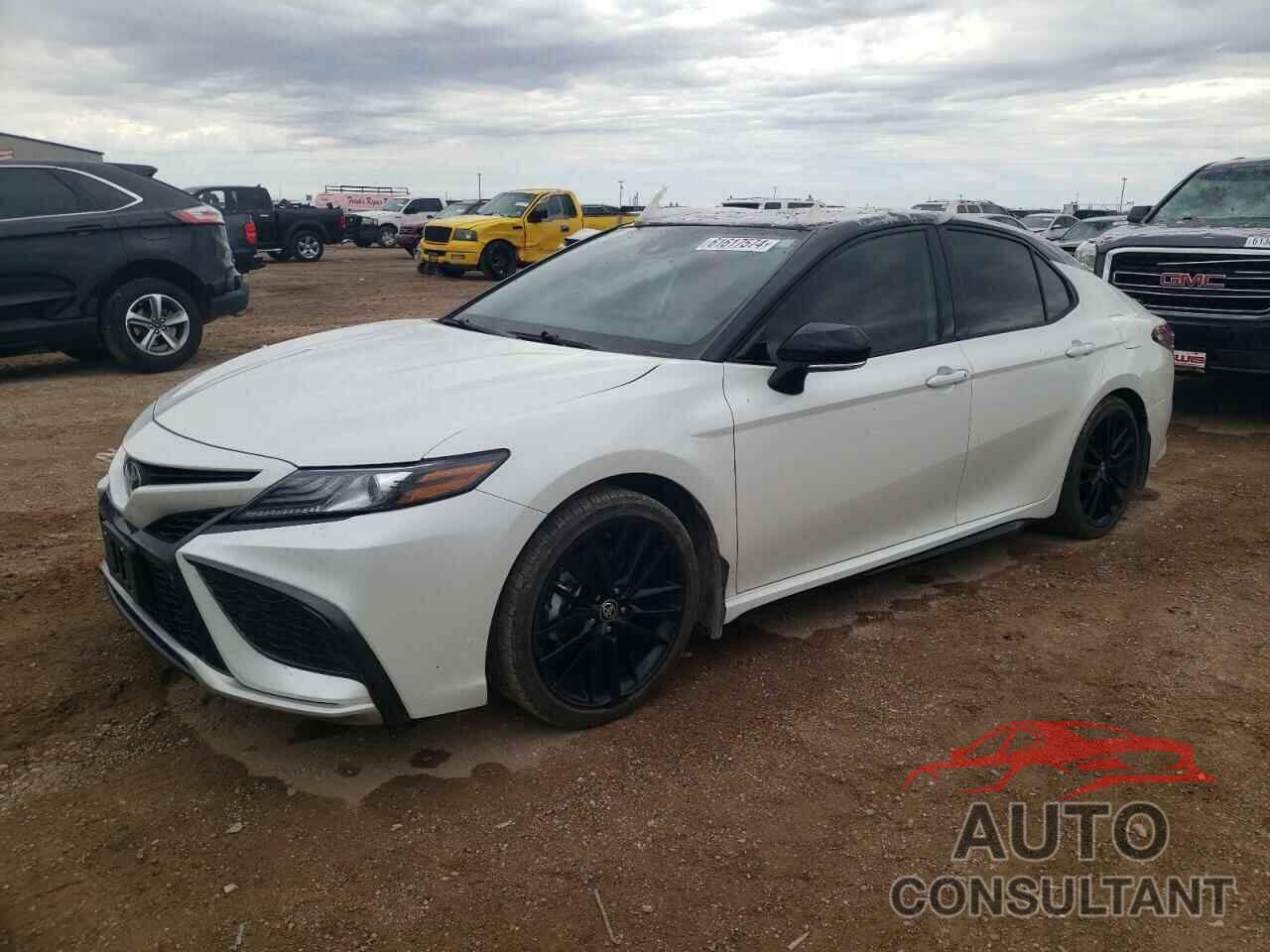 TOYOTA CAMRY 2021 - 4T1K61AK5MU418870