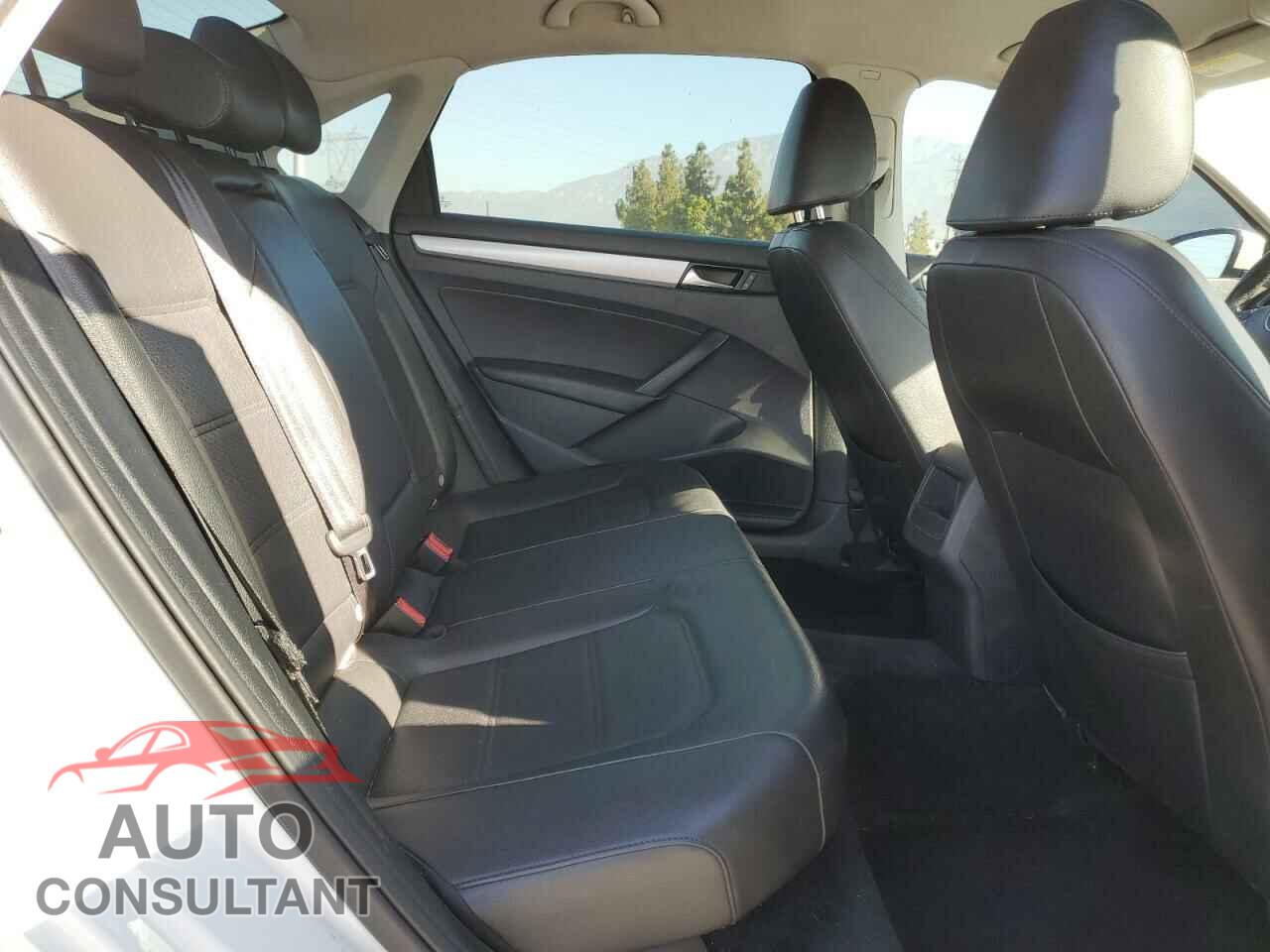 VOLKSWAGEN PASSAT 2012 - 1VWBP7A3XCC038423