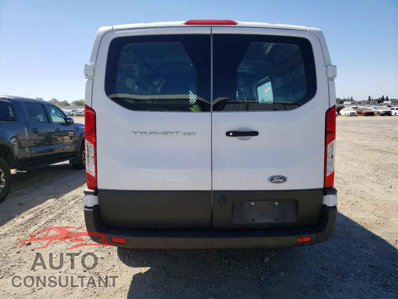 FORD TRANSIT 2020 - 1FTBR1Y86LKA77771