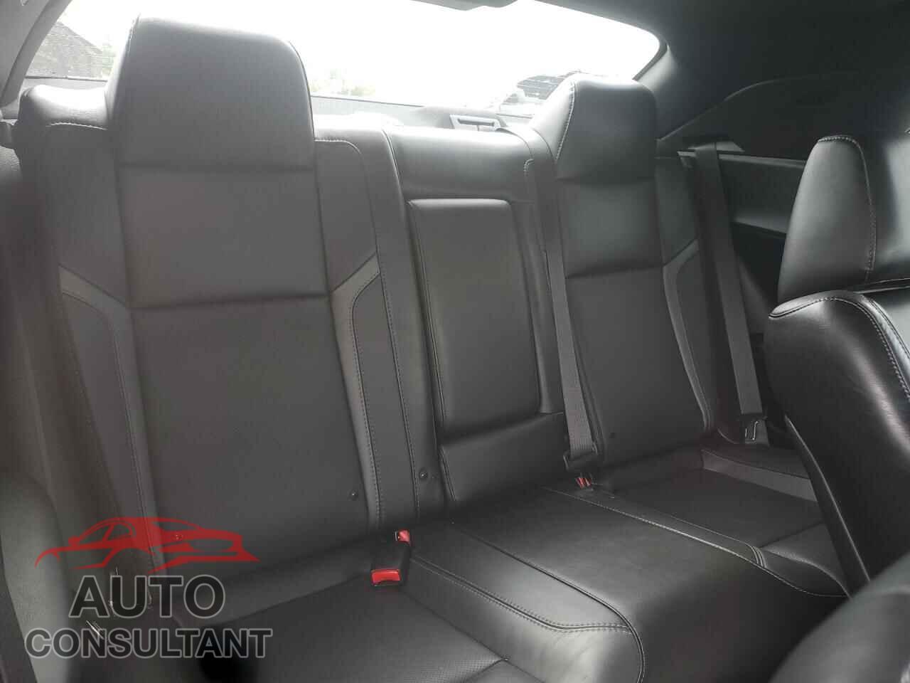 DODGE CHALLENGER 2018 - 2C3CDZAG4JH322370
