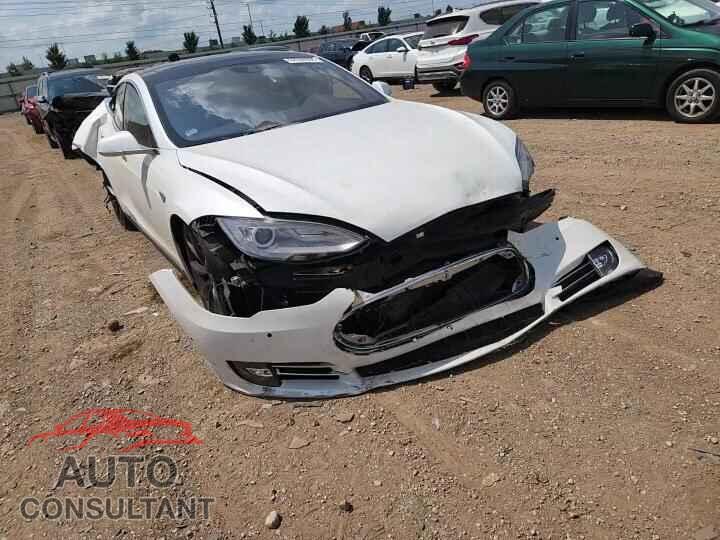 TESLA MODEL S 2015 - 5YJSA1E29FF109105