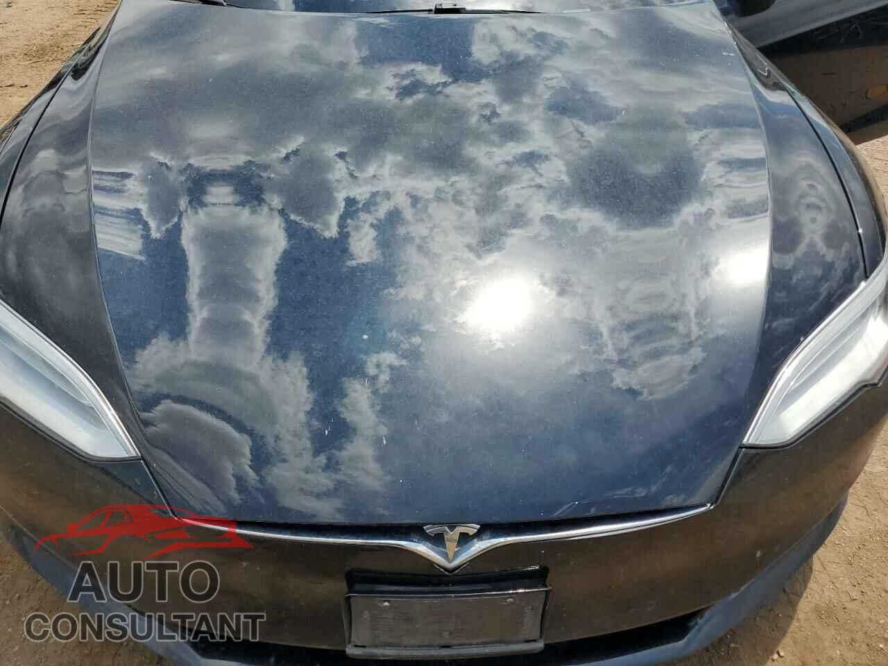 TESLA MODEL S 2017 - 5YJSA1E28HF232493