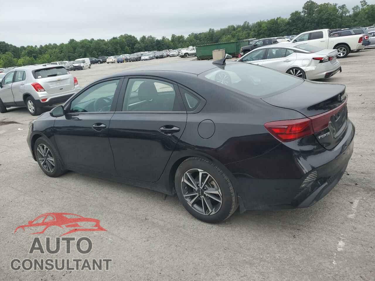 KIA FORTE 2023 - 3KPF24AD5PE561910