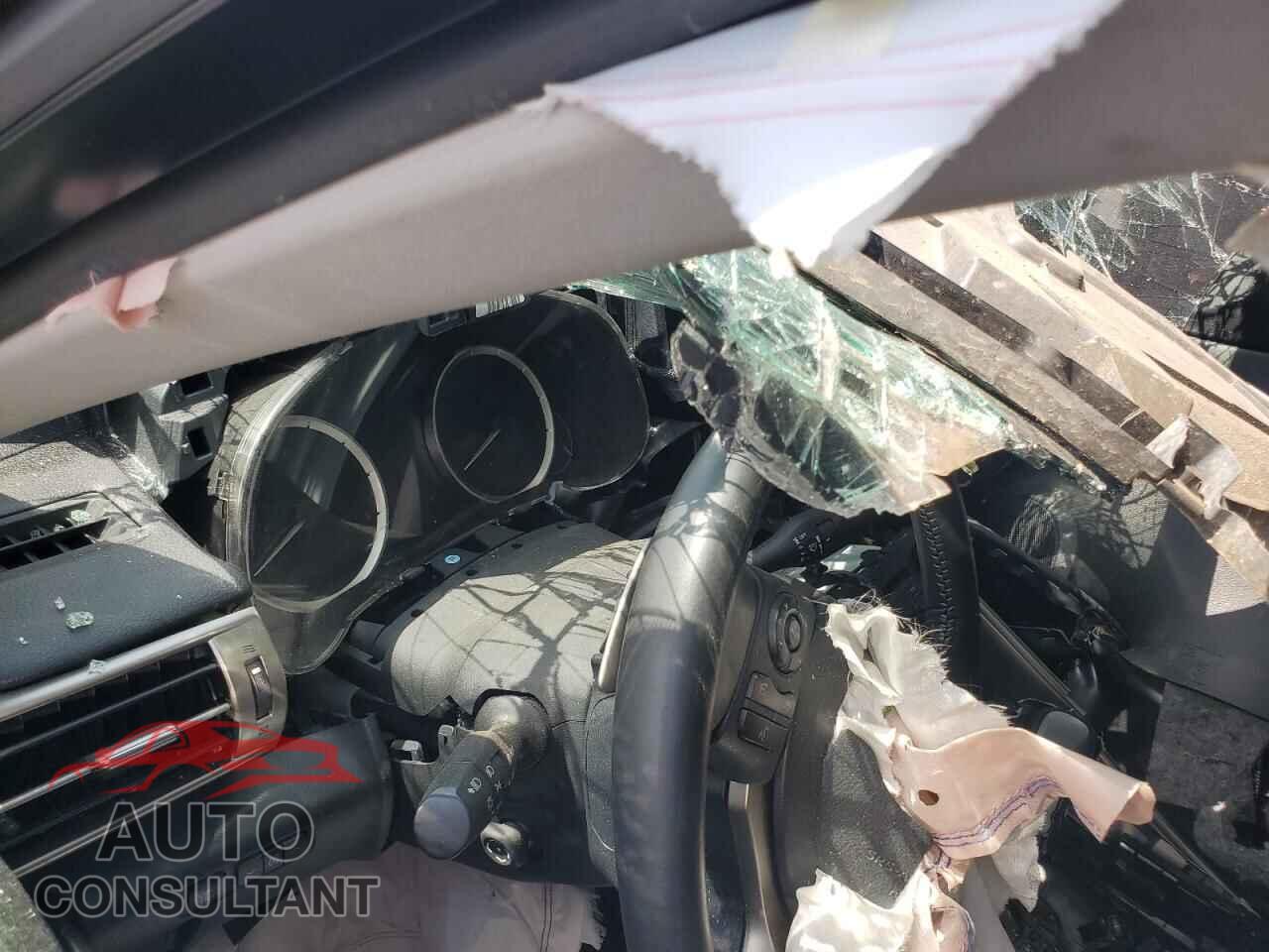LEXUS IS 2015 - JTHCF1D24F5019688