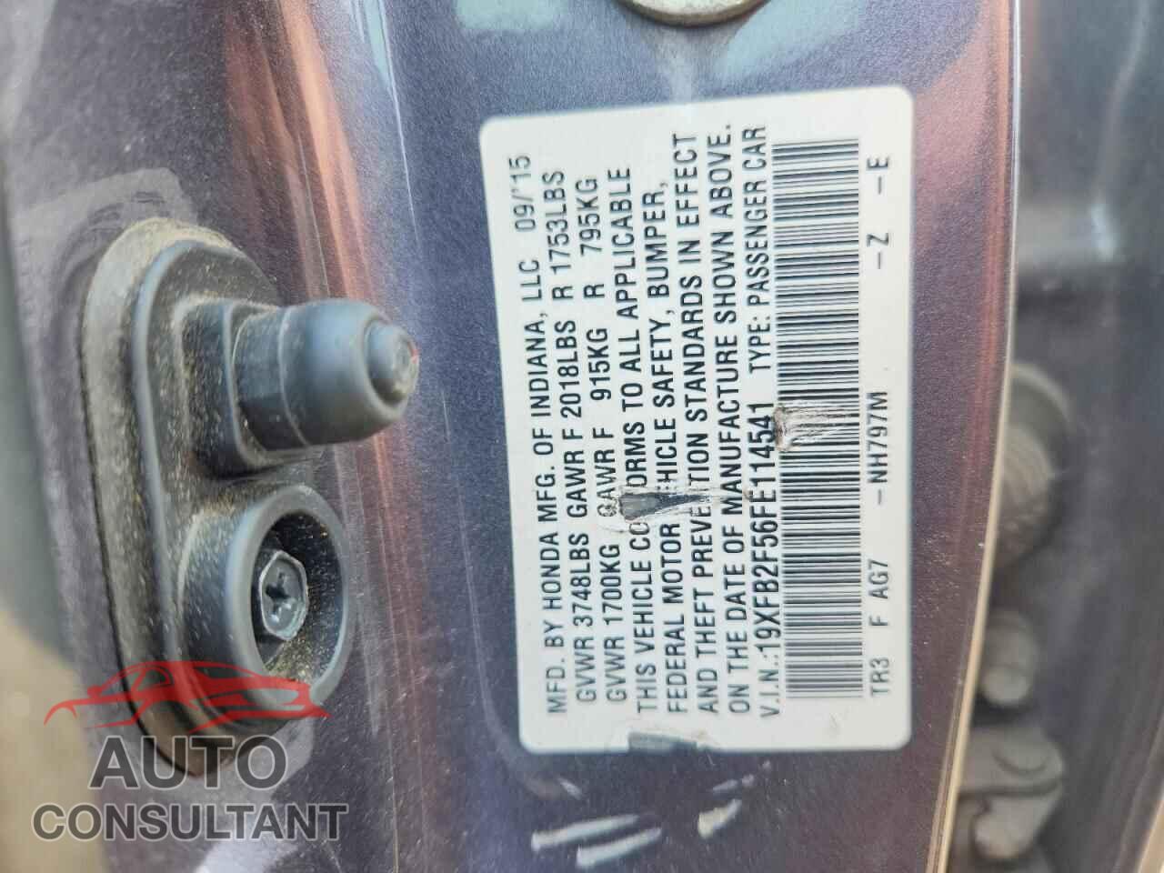 HONDA CIVIC 2015 - 19XFB2F56FE114541
