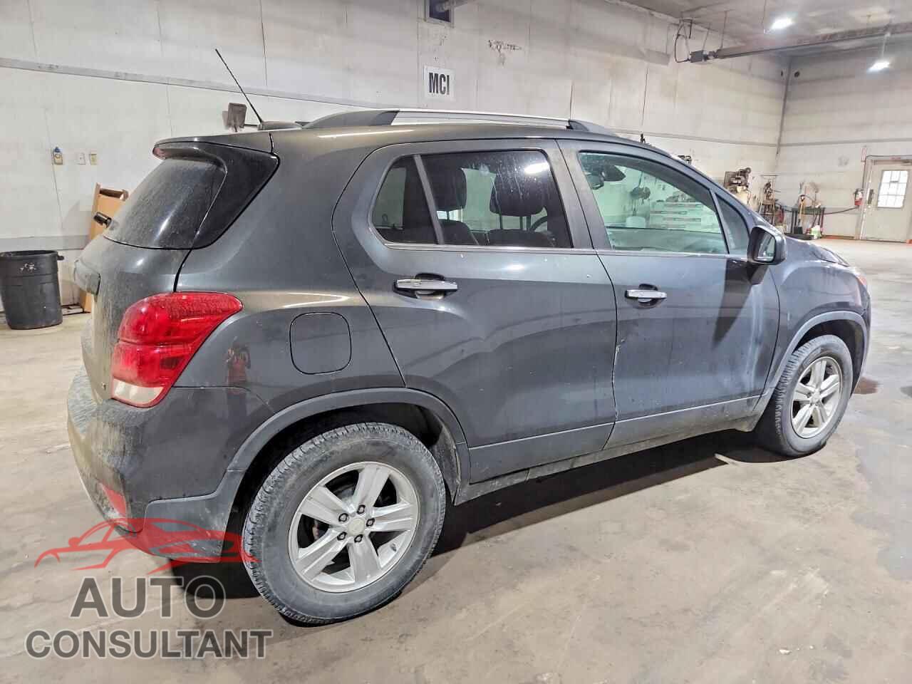 CHEVROLET TRAX 2017 - 3GNCJLSB3HL172801