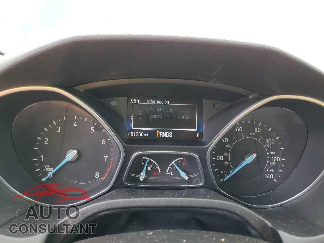 FORD FOCUS 2015 - 1FADP3F22FL358818