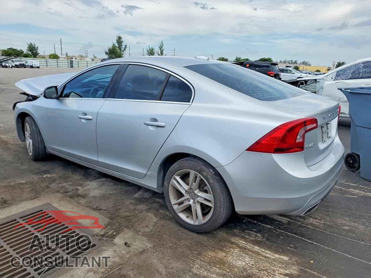 VOLVO S60 2014 - YV1612FS7E2290478