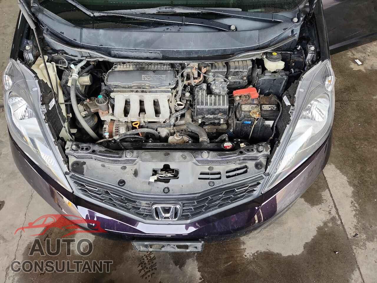 HONDA FIT 2013 - JHMGE8H51DC043263