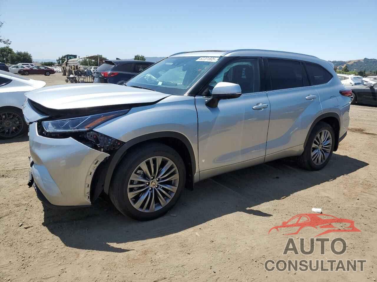 TOYOTA HIGHLANDER 2021 - 5TDFZRBH0MS116261