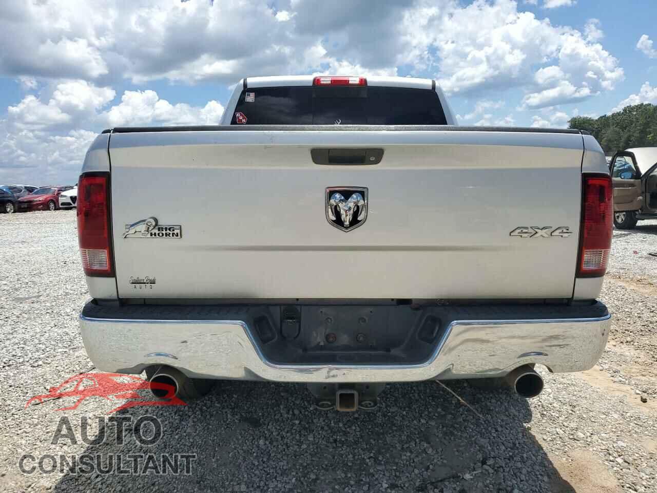 DODGE RAM 1500 2012 - 1C6RD7LT3CS295542