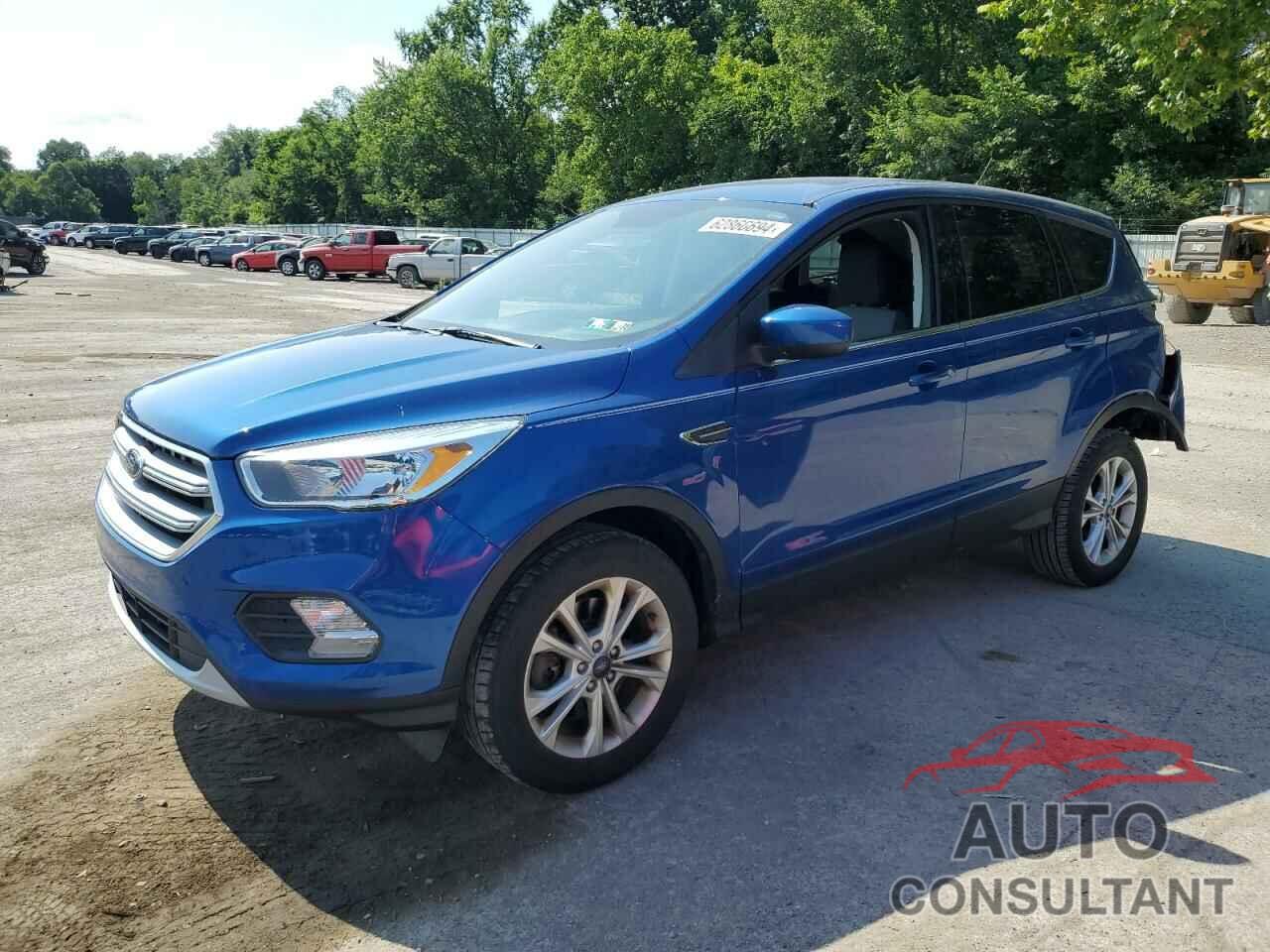 FORD ESCAPE 2017 - 1FMCU9G96HUF03607