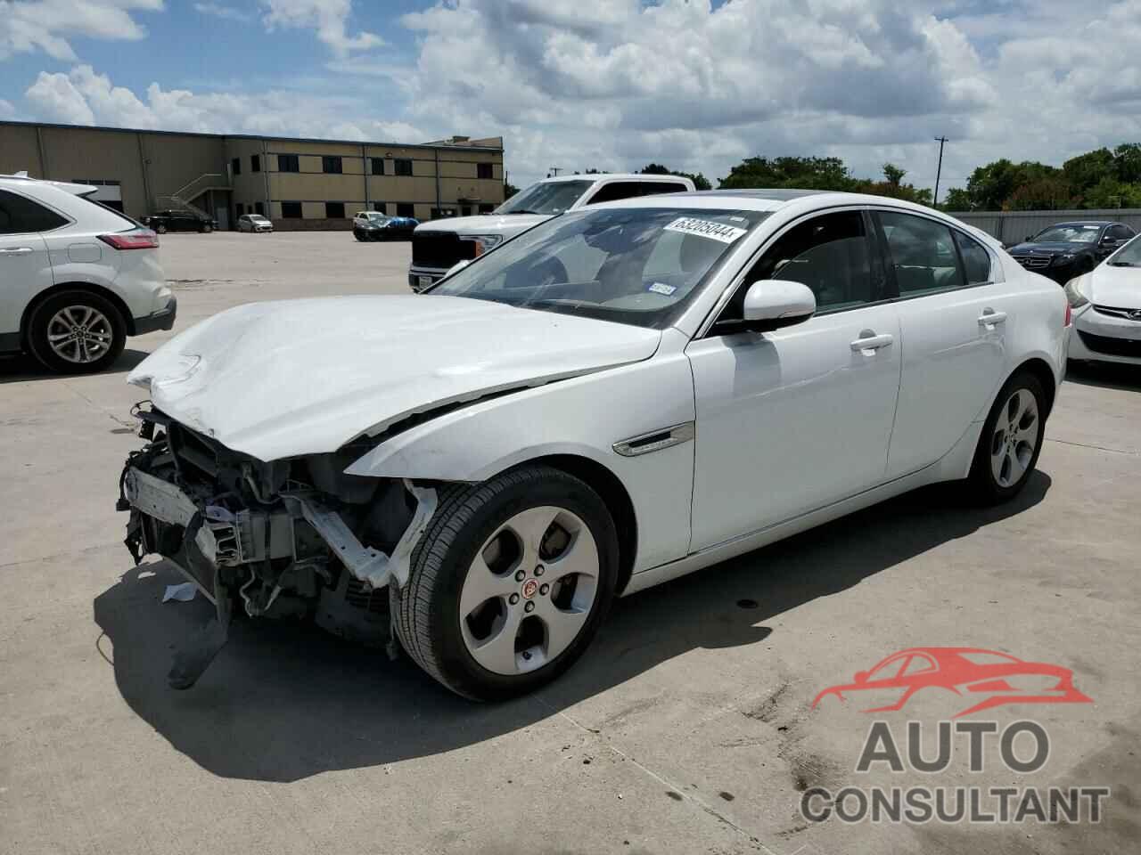 JAGUAR XE 2017 - SAJAR4BG9HA964681