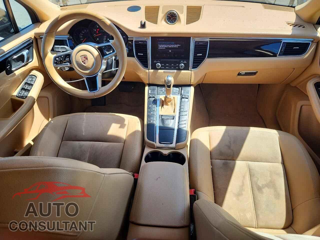 PORSCHE MACAN 2017 - WP1AA2A53HLB01551