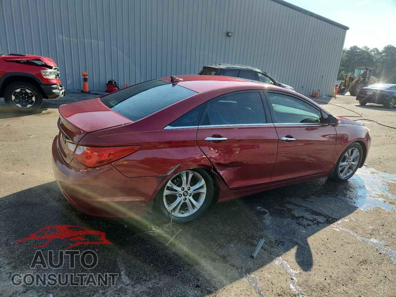 HYUNDAI SONATA 2011 - 5NPEC4AC0BH306635