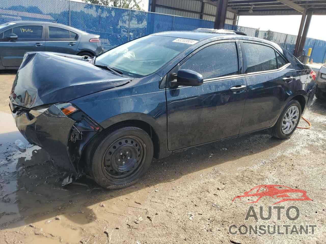 TOYOTA COROLLA 2018 - 5YFBURHE4JP834510