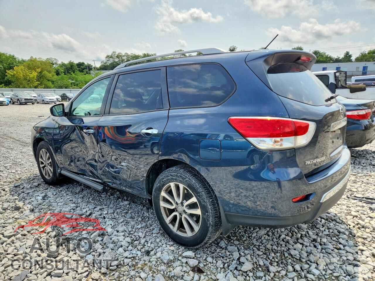 NISSAN PATHFINDER 2015 - 5N1AR2MN7FC687699